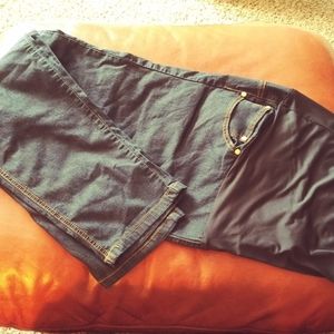 Maternity jeans 3x